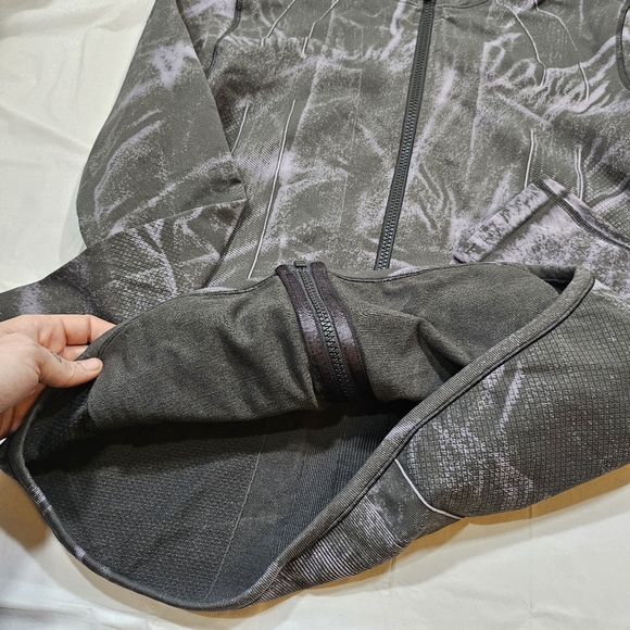 Lululemon Ebb to Street Define Jacket *Wash (Stone Wash Graphite Grey) - Picture 11 of 14